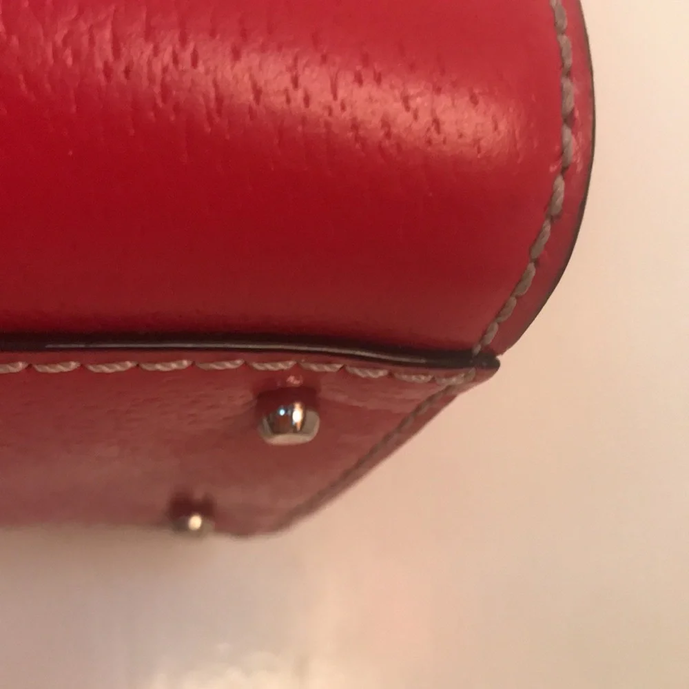 Kate ♠️ Wellesley Quinn Bag in red geranium)Tote - Picture 7 of 15